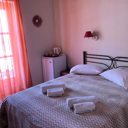 Guesthouse Corali Hydra  Eksteriør billede