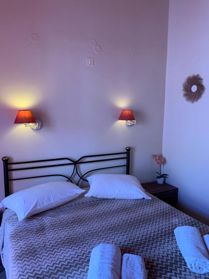 Guesthouse Corali Hydra  Eksteriør billede